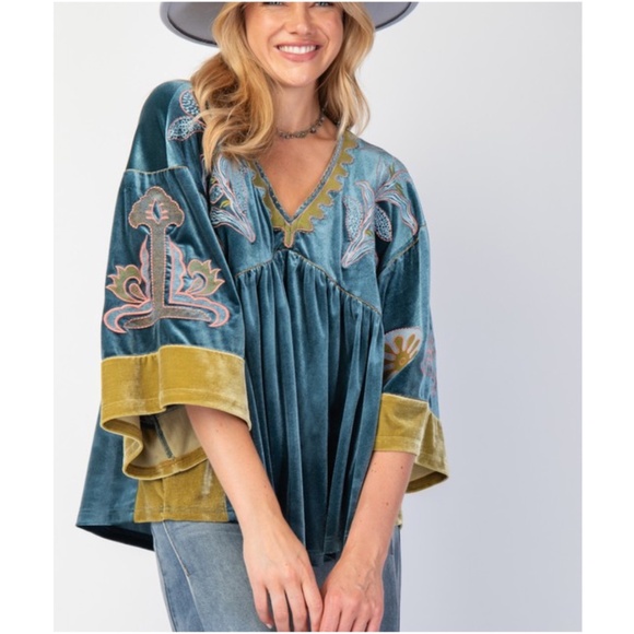 Stripe Print Floral Embroidered Puff Sleeve V Neck Blouse main image 0